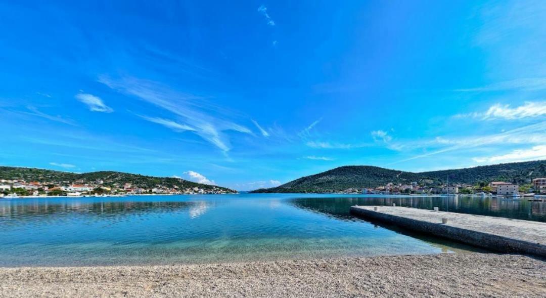 Apartamento Dux Solo Vinišće Exterior foto