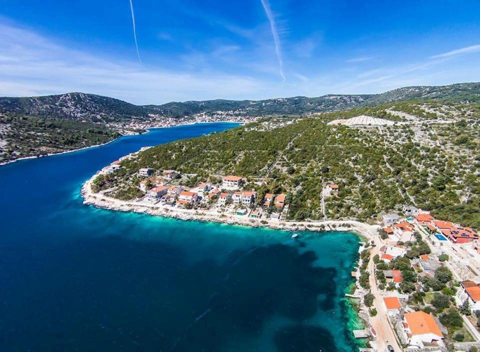 Apartamento Dux Solo Vinišće Exterior foto